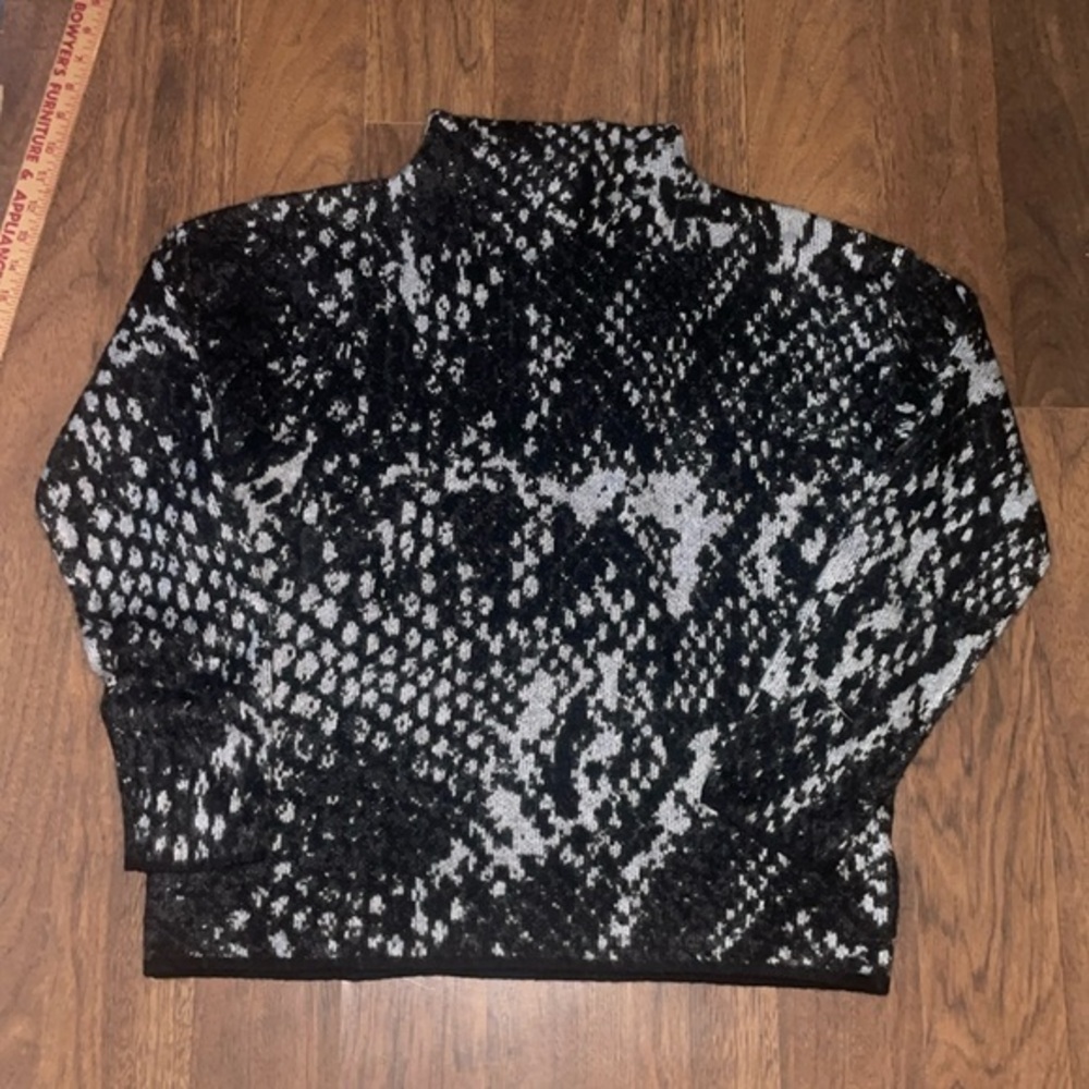Revolve - Fifteen Twenty wool blend sweater - small like new